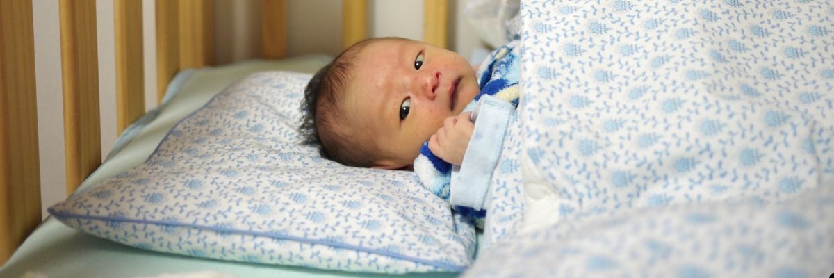 Bebeklerde Uyku Düzeni Nasıl Sağlanır